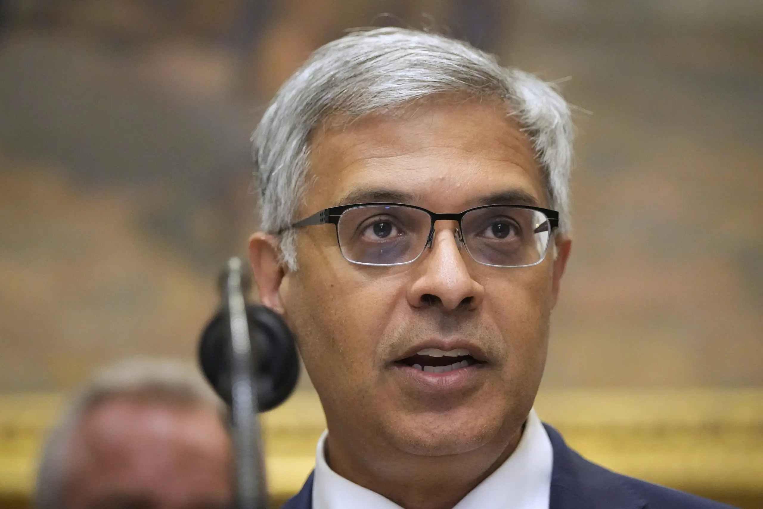 1758727110161804x5snm1p4ir-apn-scaled614004