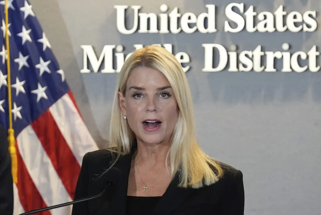 175925630346019wzmm7tguxa-apn-scaled687180