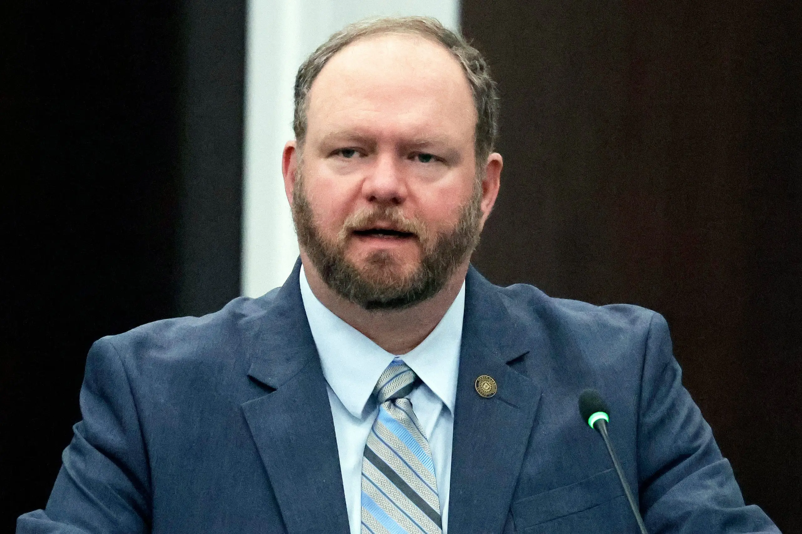 1761106708281964caabikuj4f-apn-scaled542220