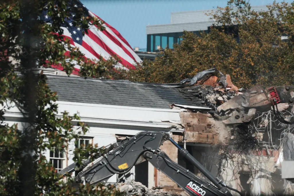 demolition-continues-on-part-of-the-white-house-east-wing-in-washington