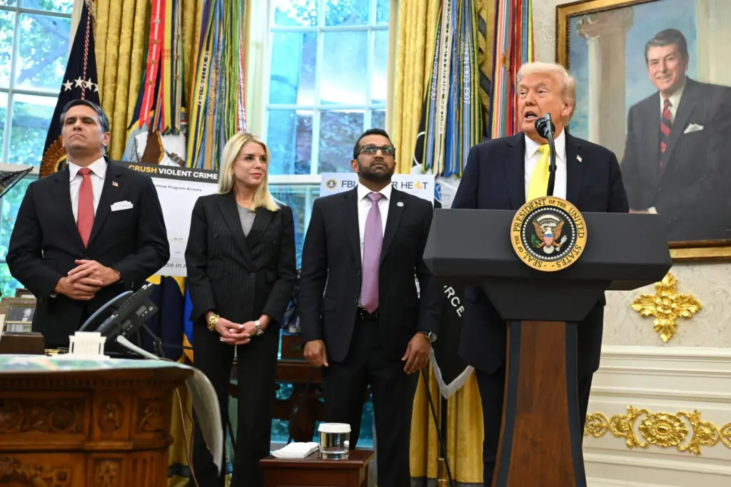 176116793783525b11wdpesmr-apn-scaled272639