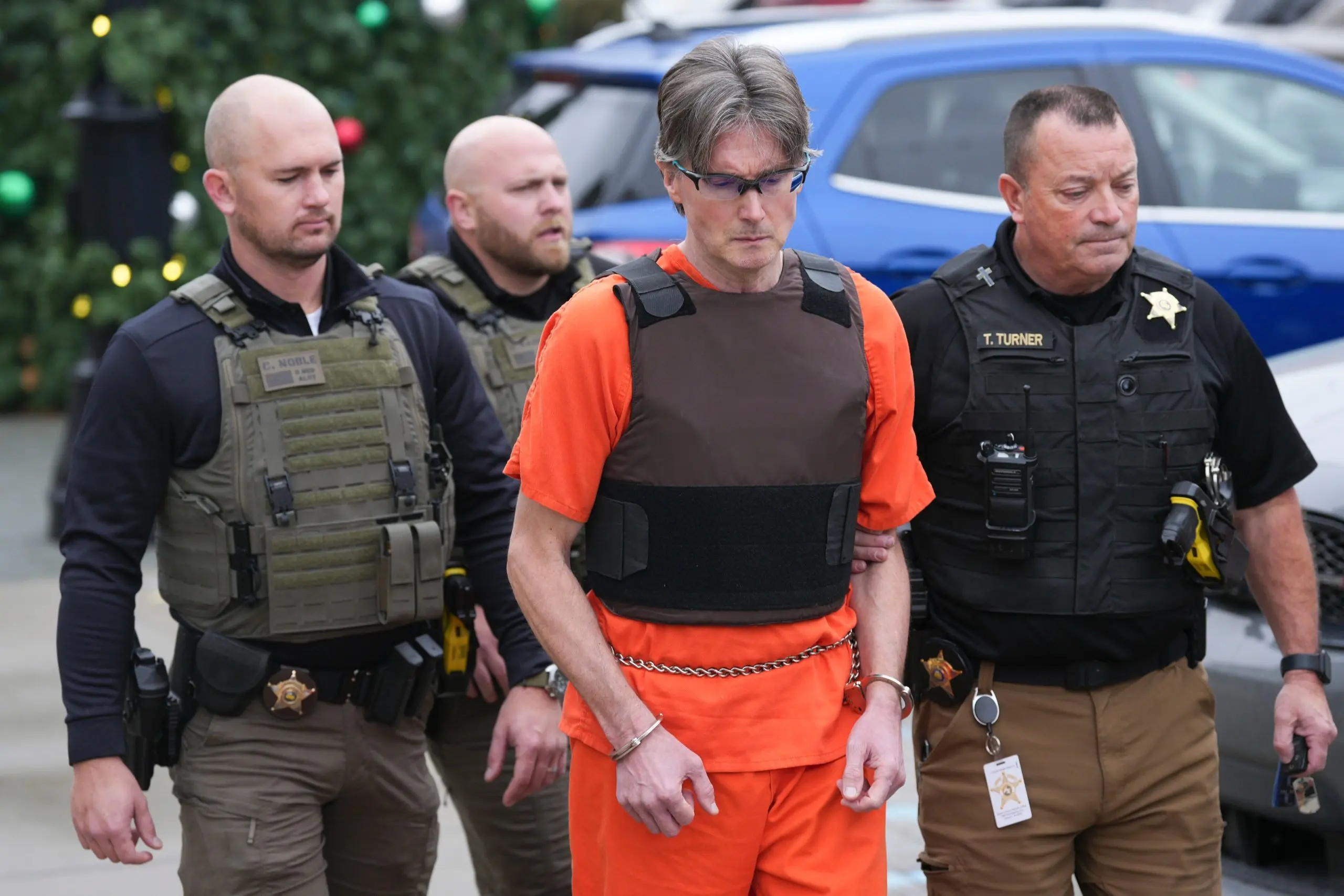 1763756310664496hnrzkzwm6v-apn-scaled707611