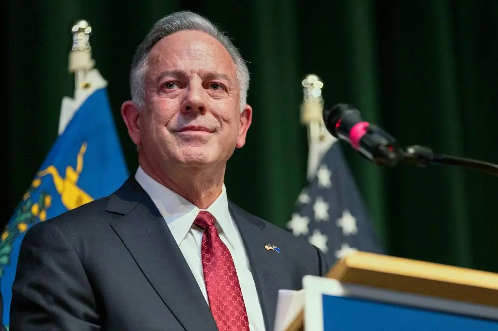 1764728297450405gkfoonvprf-apn742650