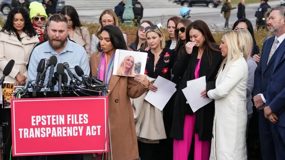 1764976734760426ean3pat5qx-apn840808