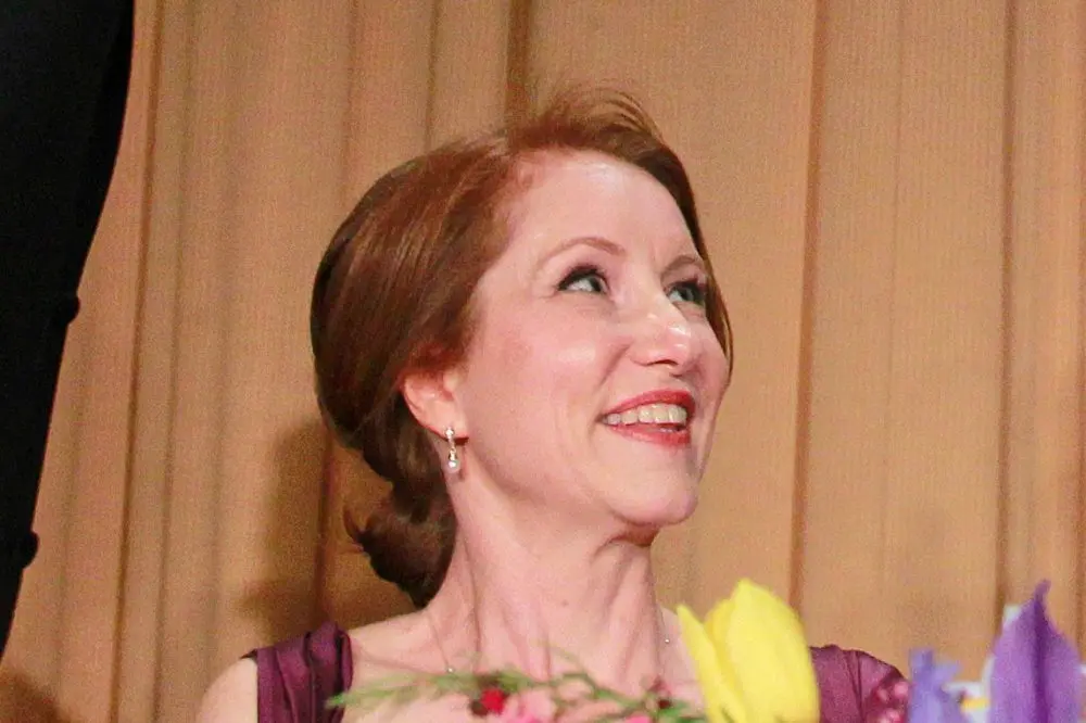 1765390696644763ual9gwtpbw-apn759921