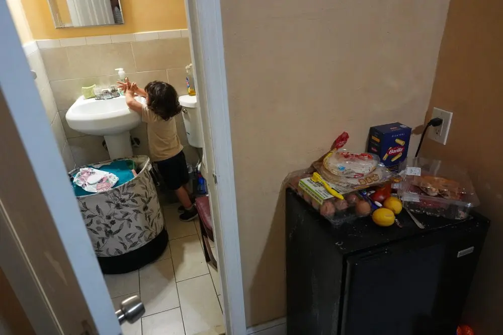 1765433902655740frs9jqp53n-apn814437