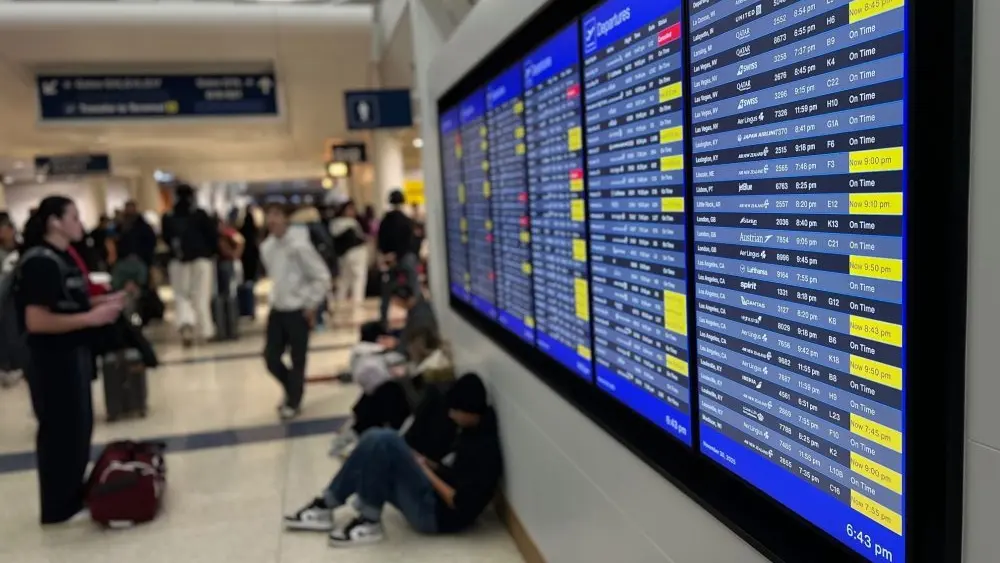 176548789486602fgncz4mcnl-apn595460