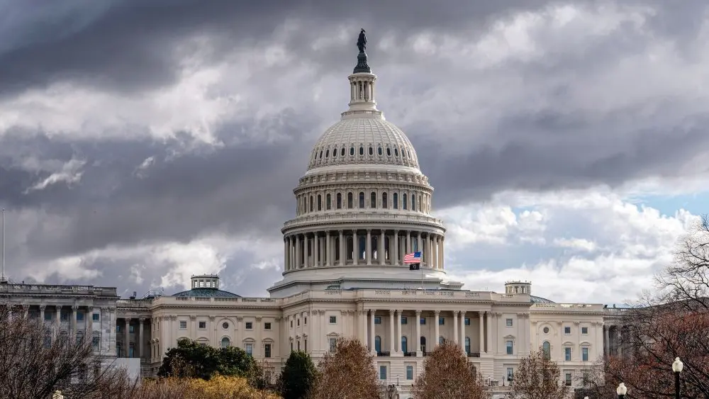 1766168299615582pfzqmyeeb7-apn327917