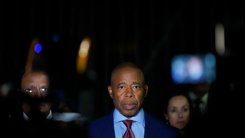 1766402331809231v2qpdds4ma-apn583062