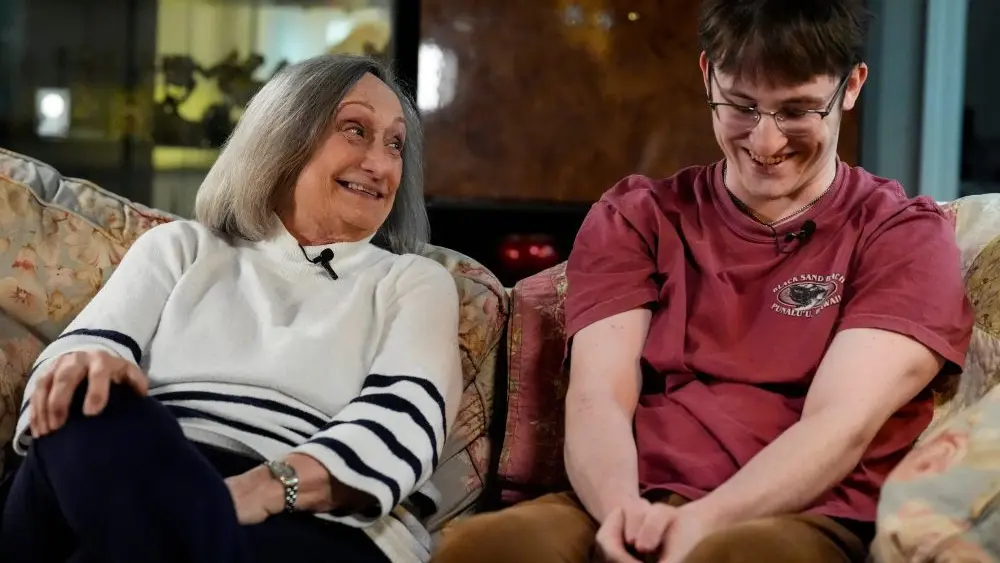 1766467096727411qaishqlooo-apn797821