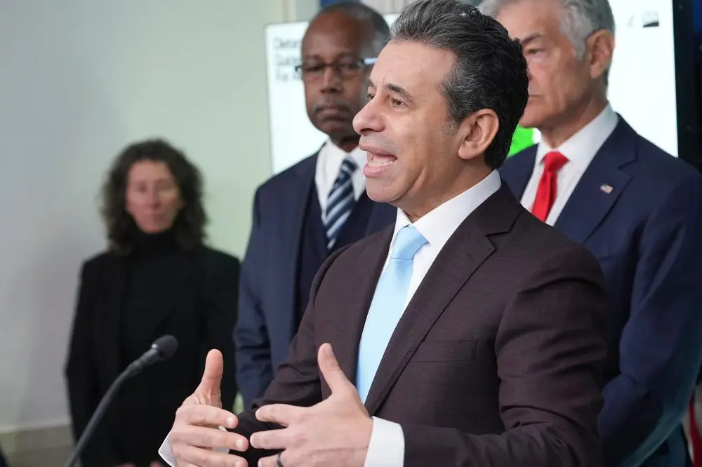 1768569493549701wnj633jamw-apn832519