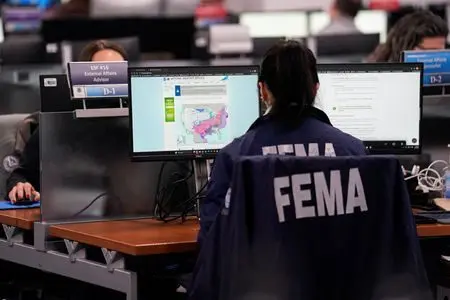 17696271236346163akwqw417a626584