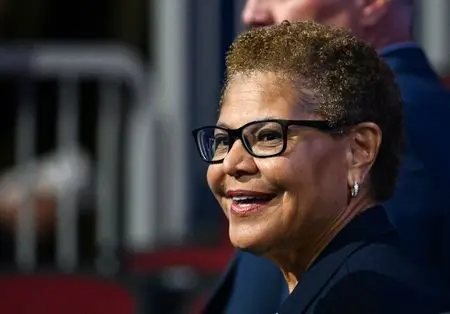 17696379334274410mngqmg3gf818625