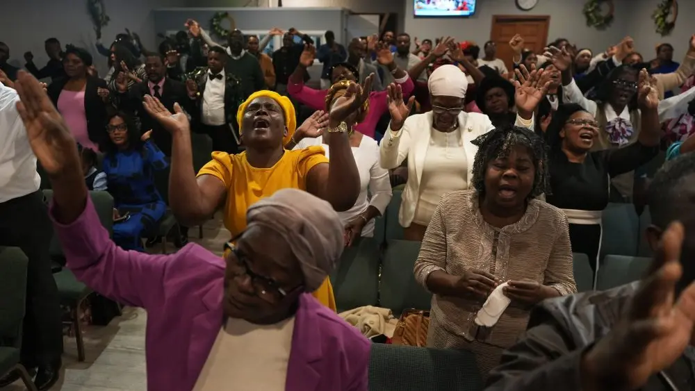 1770059900941398p9qy1iqvm3-apn240169