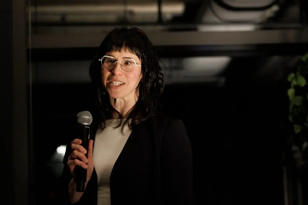 1770383896304129sxhbjdavcz-apn291269