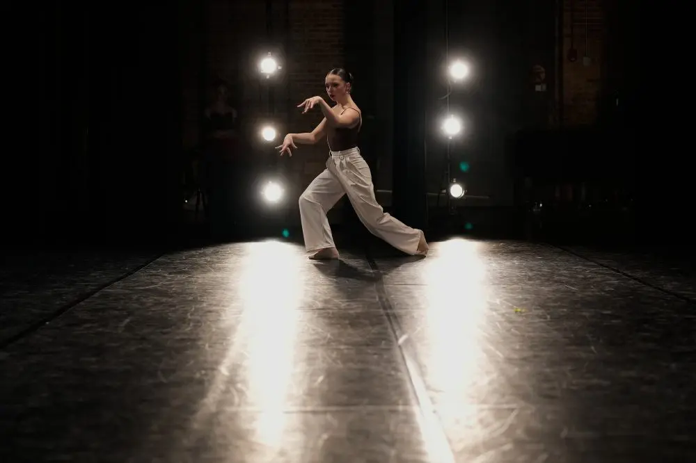 1770661096826496ndbdnepz4z-apn628073