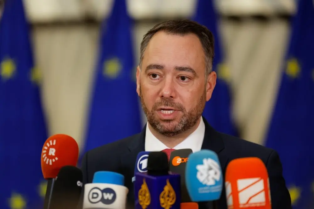 1771323497893465lnaranvq0q-apn883139