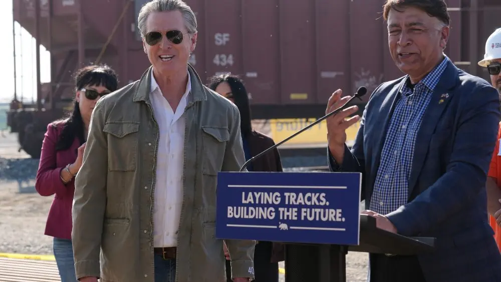 1771445904367275qxujqkyiyy-apn474722