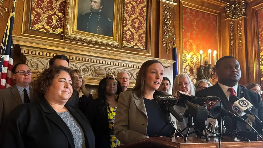 1771517899606213worbid1jvq-apn451659