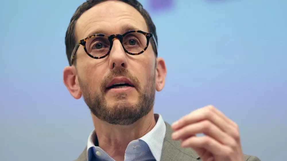 1771741098659365nrsl99dmt8-apn102799