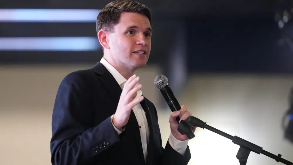 17720435009828658xt24eyhup-apn170849