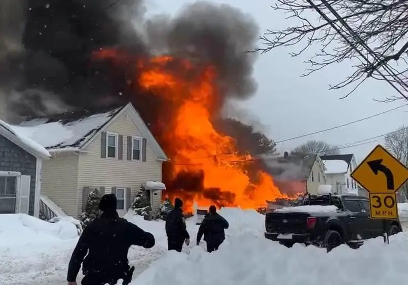 17720470961700010xixjox9fp-apn682593