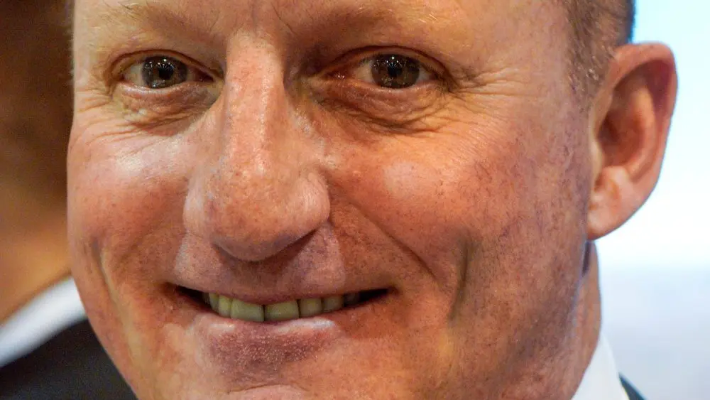 1772284697180331a2uzqe6cme-apn74020