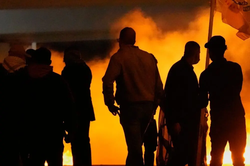 17725726936559893exvwip0yu-apn390073