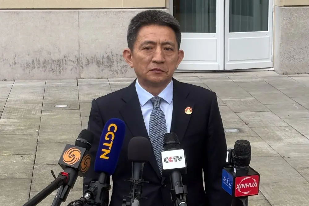 17736706983544286ygcl0ycbj-apn292187