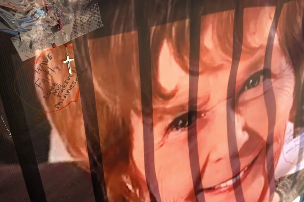 1774207095451966hbcbxmvj4s-apn923888