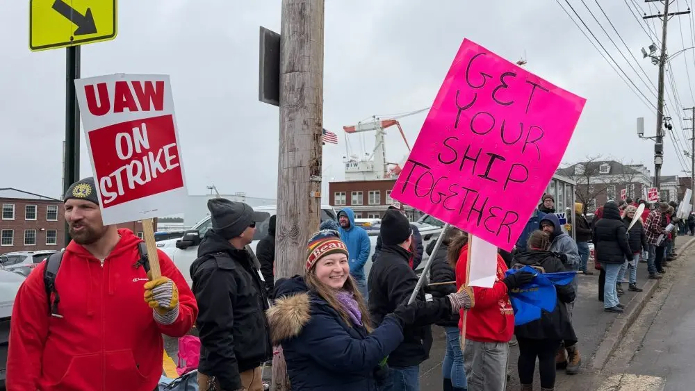 1774725497323758hldq23qm3k-apn961439