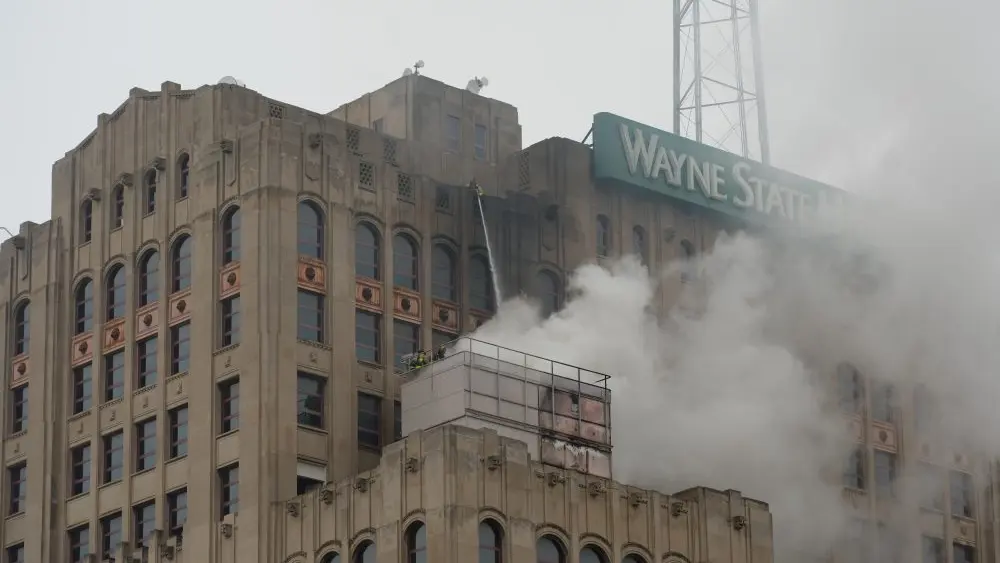 1775074702107631gj1ueygmlr-apn401222