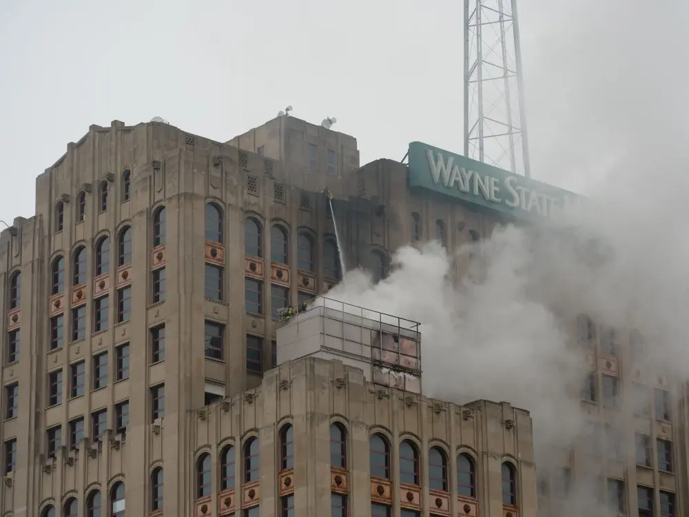 1775074702107631gj1ueygmlr-apn401222