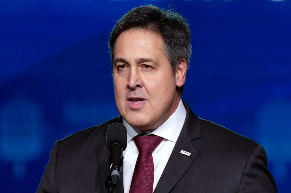 1776104336812928g8dchajhkh-apn840315