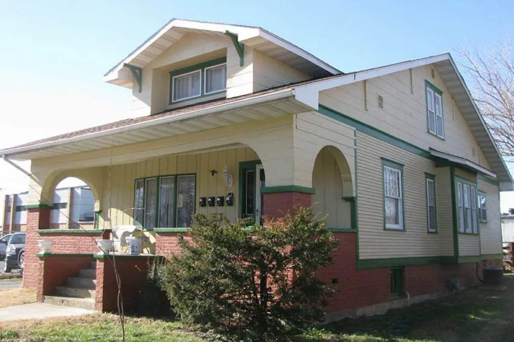 177639949237792zh5qgitmnz-apn684871