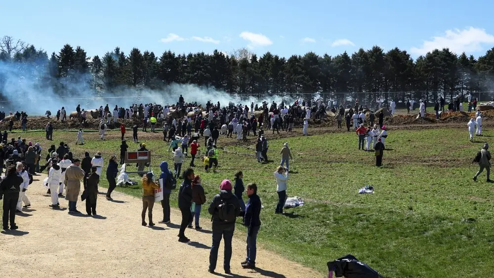 177655429272036vw6gksdxug-apn110525