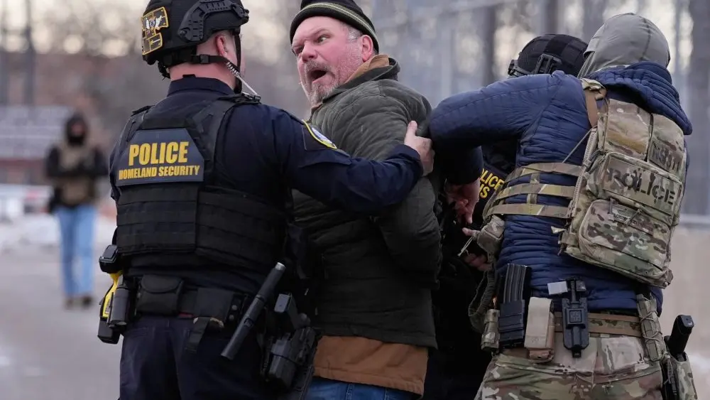 1776907095312774jxpcccvzo3-apn117598