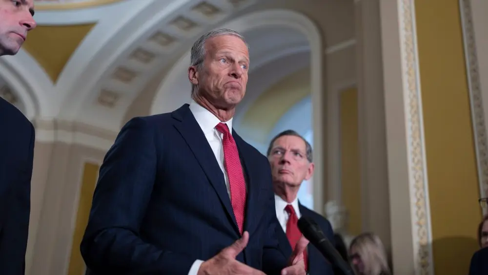 1776914298399618v8gplqldly-apn770070