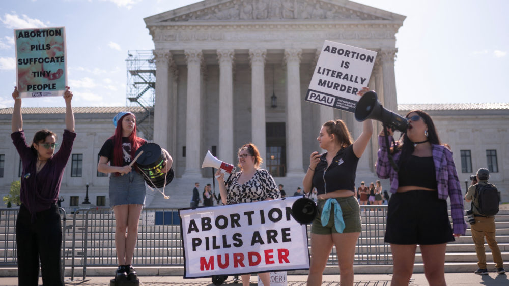 us-supreme-court-faces-another-self-imposed-deadline-to-act-on-abortion-pill-curbs
