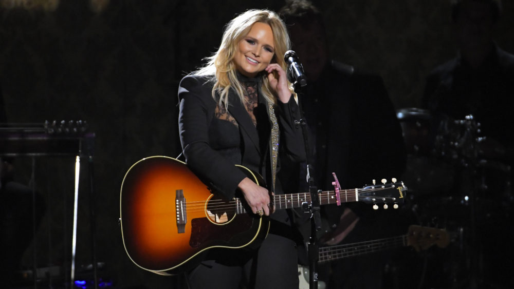 miranda-lambert-performs-vice-during-the-50th-annual-country-music-association-awards-in-nashville