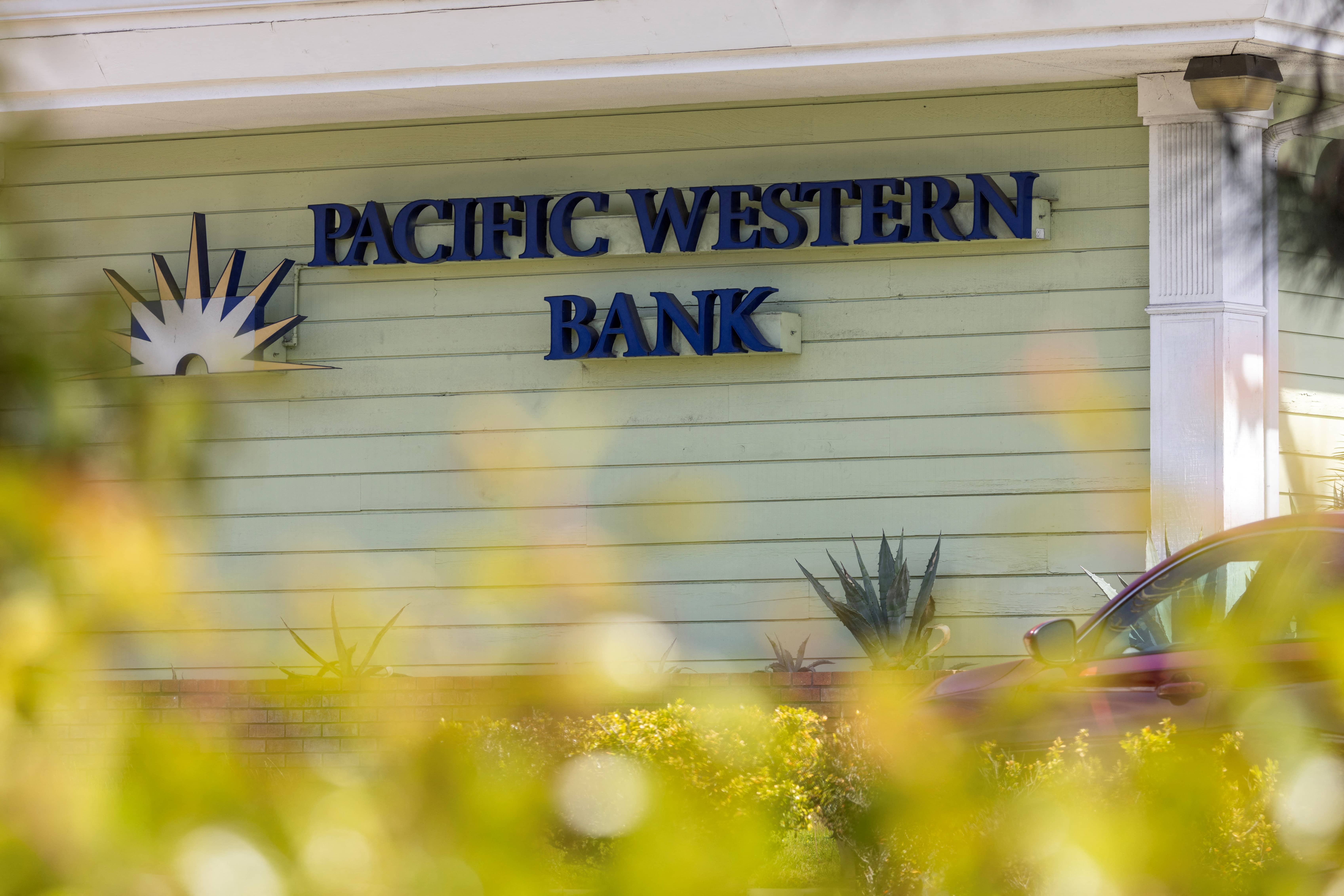 a-general-view-of-pacific-western-bank-in-huntington-beach