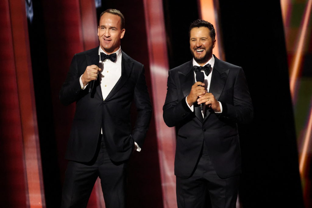 They're Back! Luke & Peyton To Host The 2023 CMA Awards! | 94.7 Country