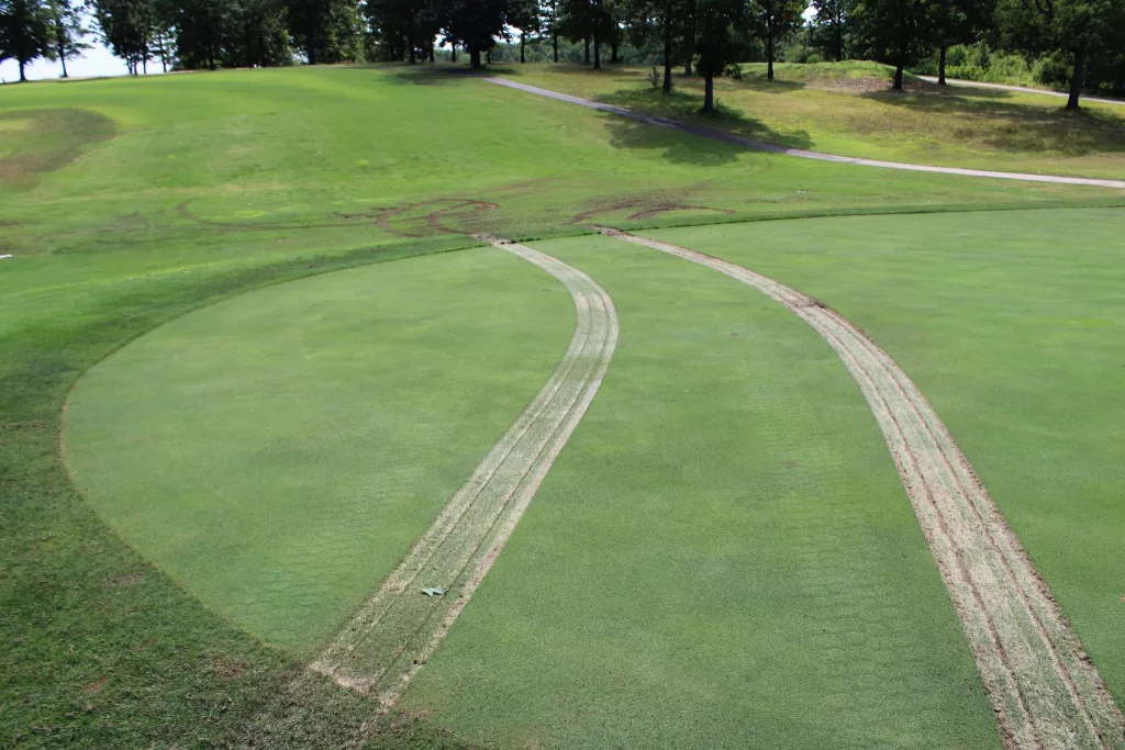 west-plains-golf-course-donuts