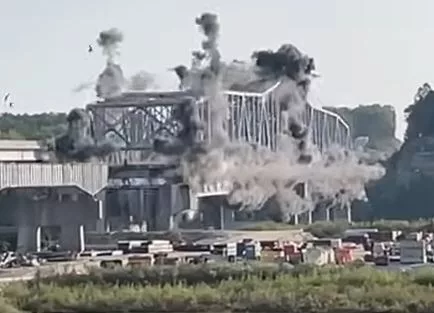rocheport-bridge-demolition