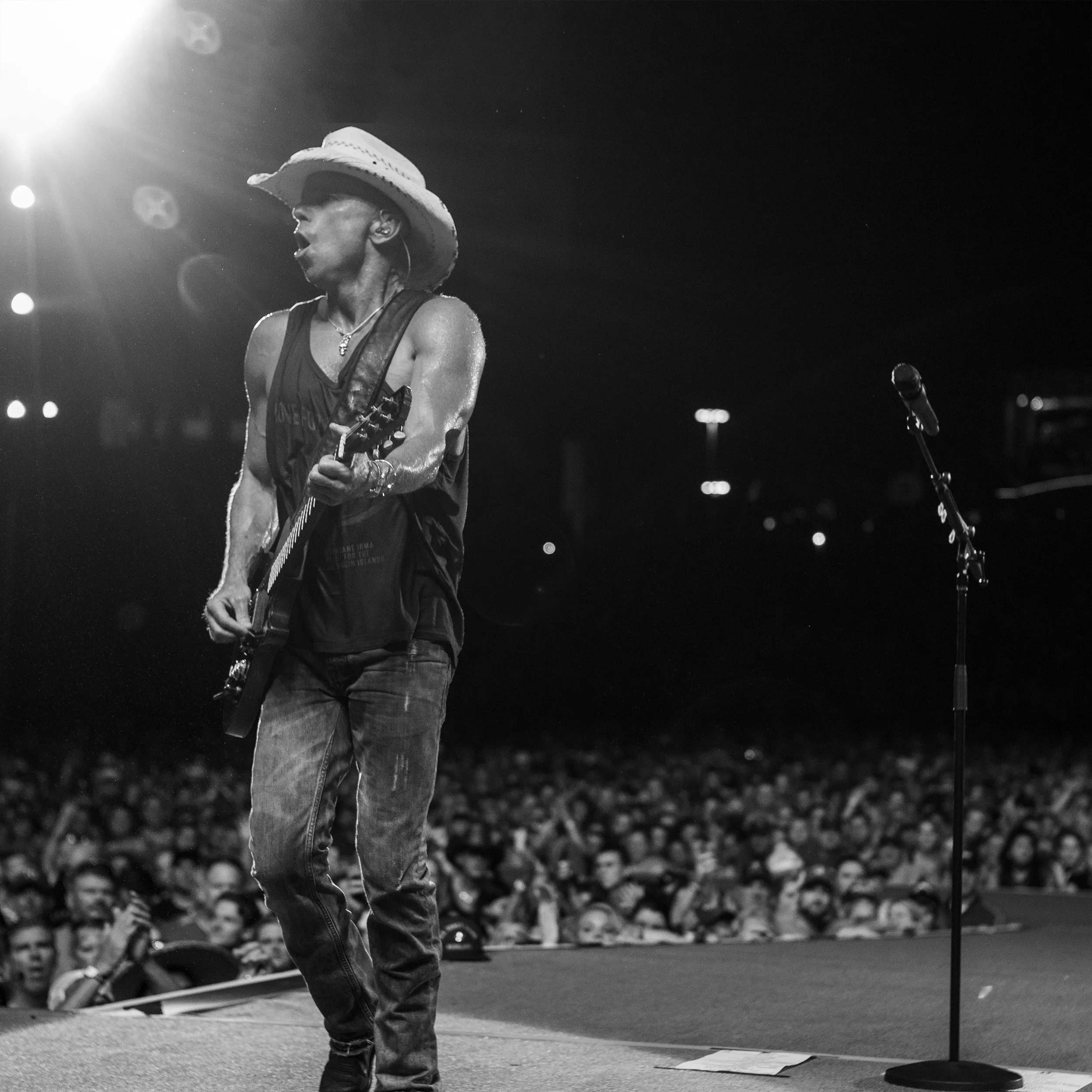 Kenny Chesney Live at GEHA Field at Arrowhead Stadium 94.7 Country