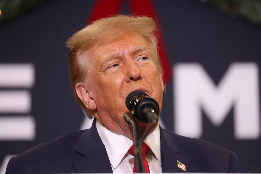 republican-presidential-candidate-and-former-u-s-president-trump-attends-a-campaign-event-in-waterloo-iowa
