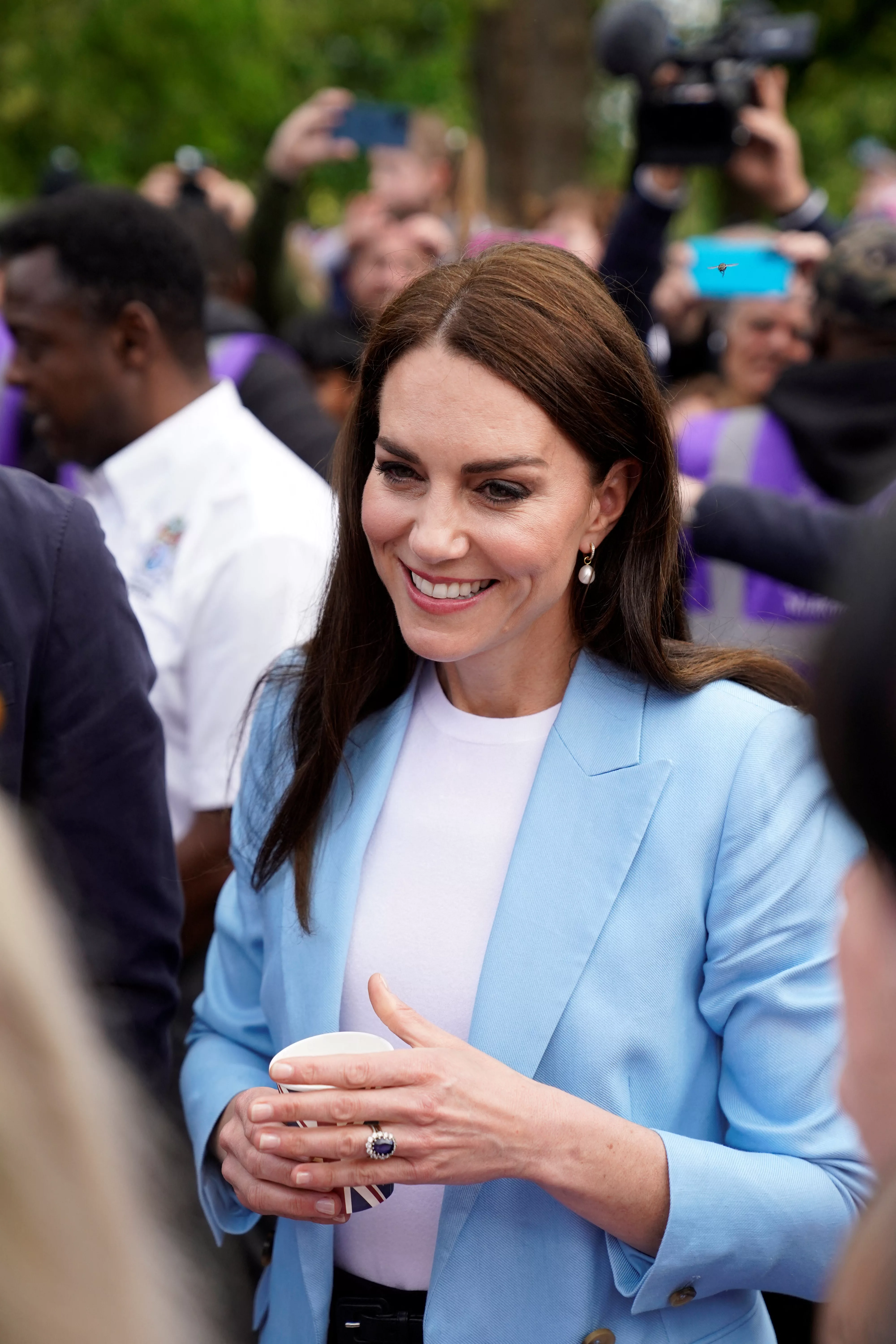 britains-prince-william-and-catherine-princess-of-wales-greet-well-wishers-along-the-long-walk-outside-windsor-castle