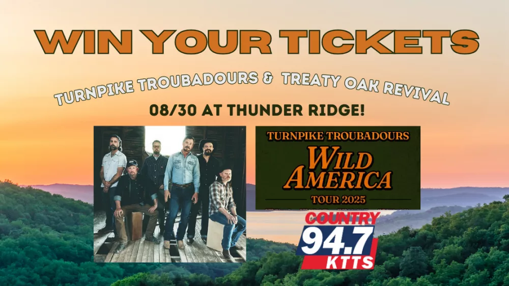 turnpike-troubadours-at-thunder-ridge