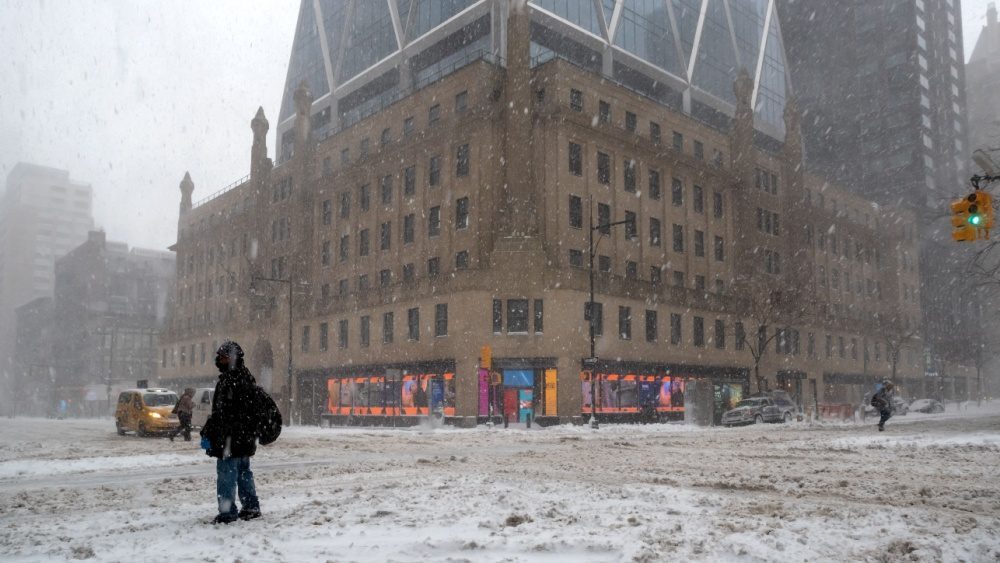 Major Nor’easter slams East coast, causing blizzard conditions and travel bans