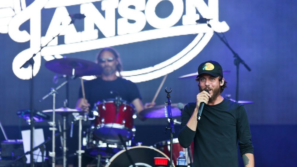 Chris Janson, Miranda Lambert to headline 2026 PBR Thunder Days in Missouri